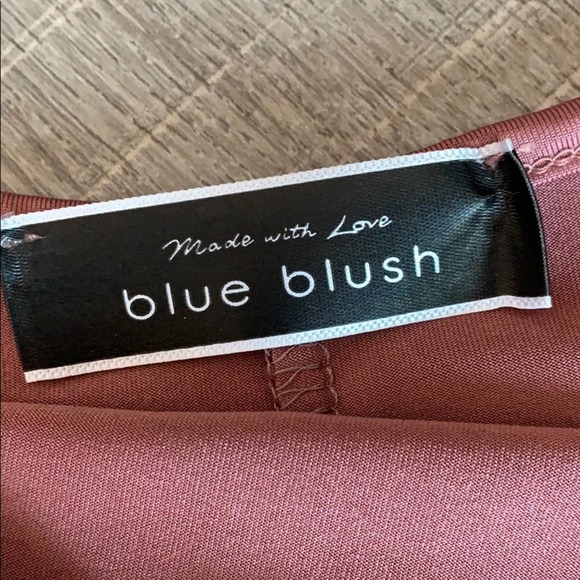 Blue Blush Rushed Bodycon Dress Size Medium - Picture 3 of 7